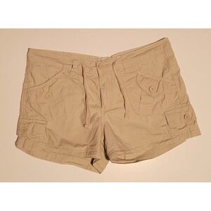 Seventeen Co Women's Cargo Beige Cotton Shorts Size 7 with Drawstrings